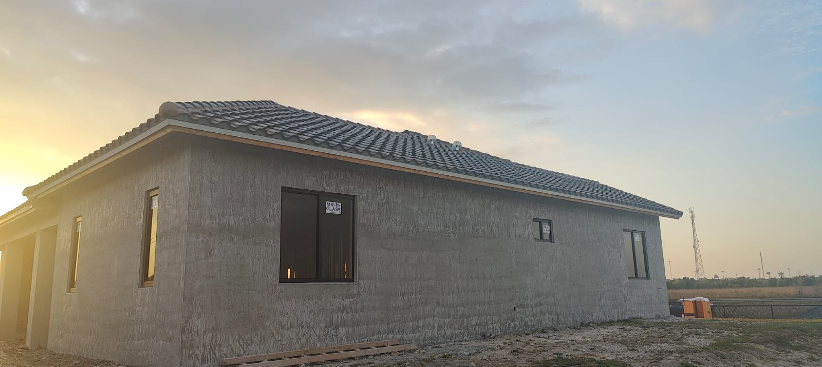 Eddy Pérez Residence 16