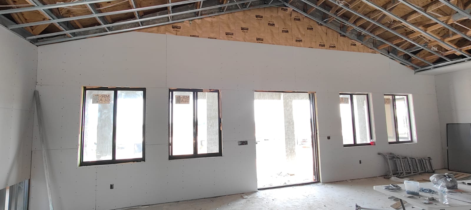 Eddy Pérez Residence 23