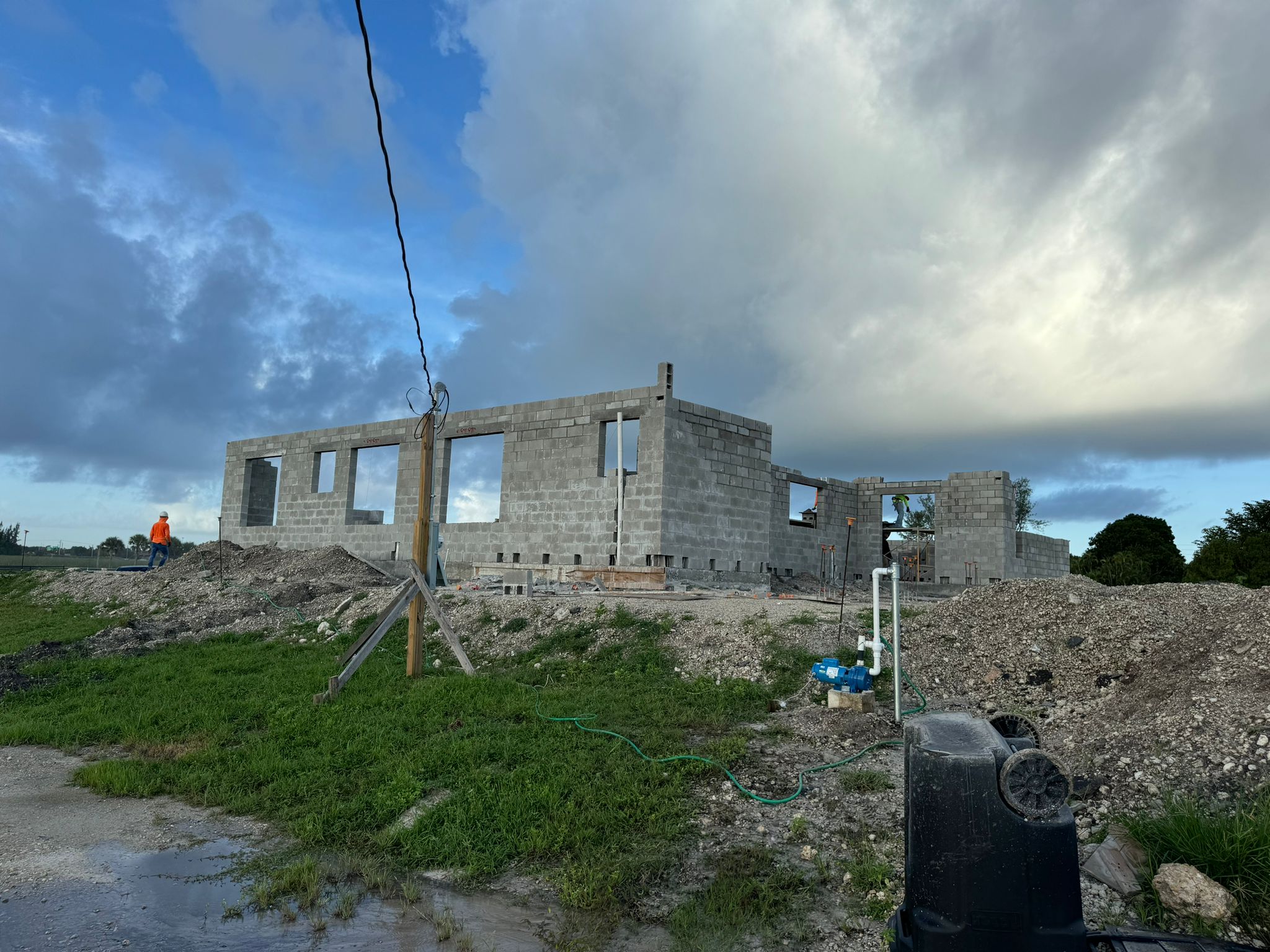 Eddy Pérez Residence 24