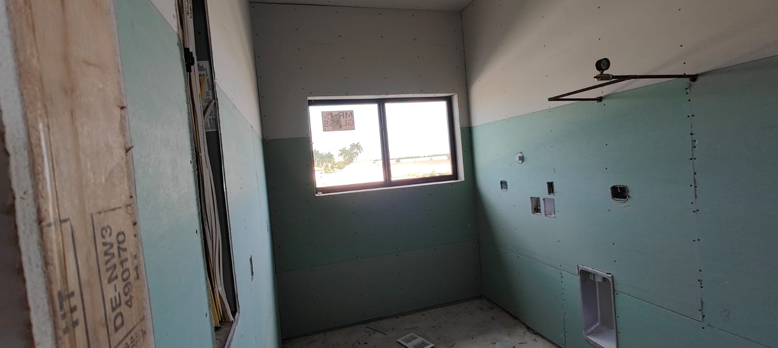 Eddy Pérez Residence 27