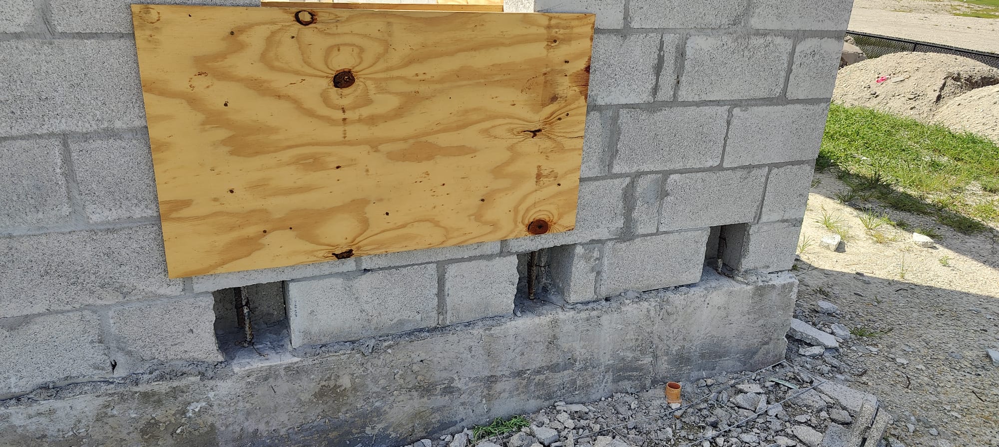 Eddy Pérez Residence 83