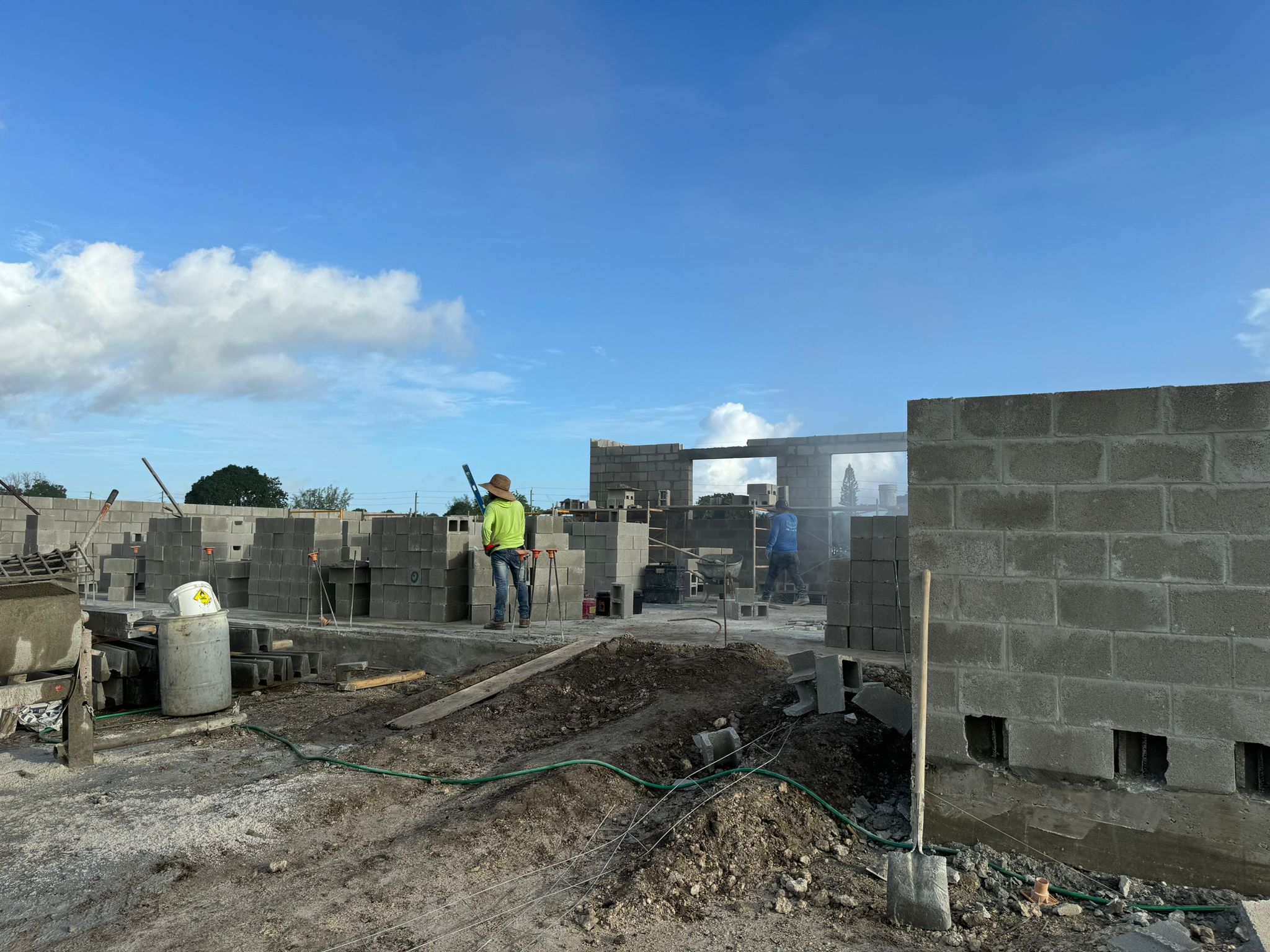 Eddy Pérez Residence 132