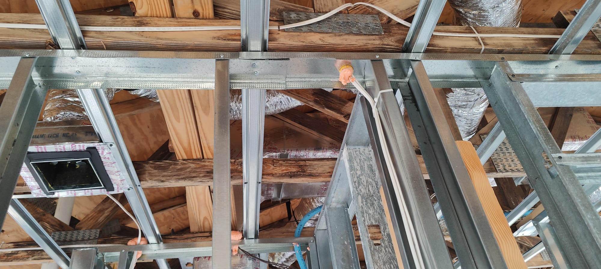 Eddy Pérez Residence 133